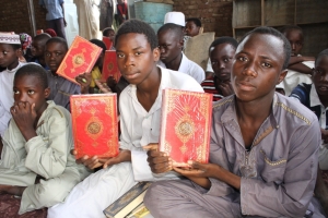 Elhamdülillah Afrikalı Kardeşlerimize Hediyeleri Yolladık